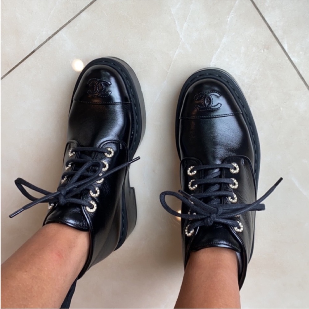 CHANEL Patent ankle boots size 7 barely worn
